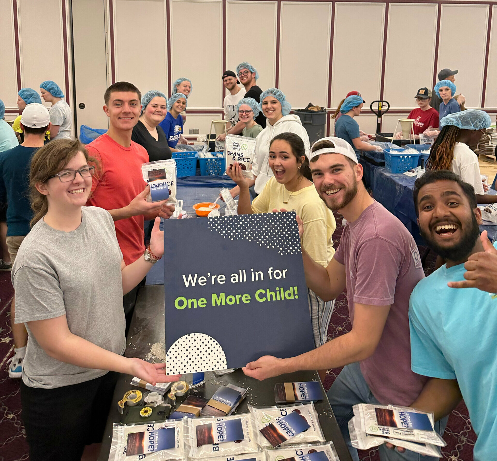 Pensacola College Students Pack 75,000 Meals for Children